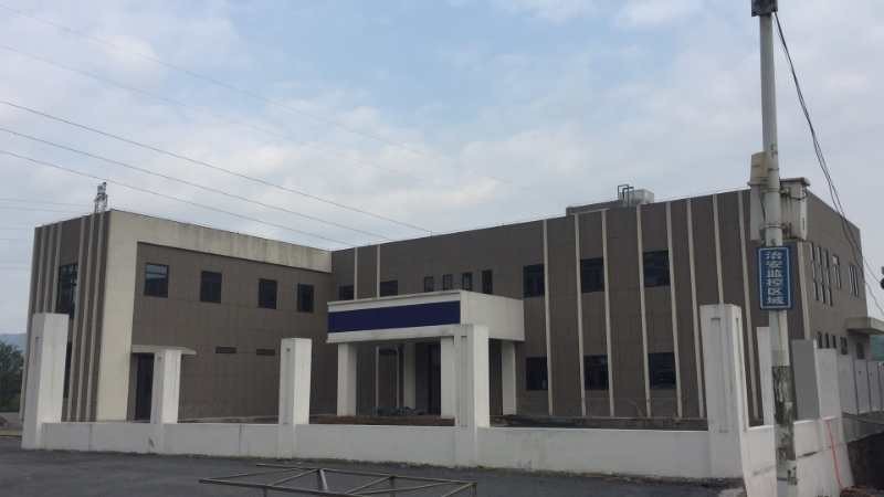 湖南省冷水江市首棟鋼結(jié)構(gòu)裝配式建筑竣工驗收了！
